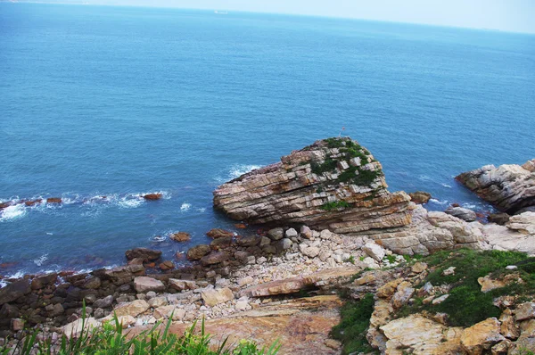 Seaside with great rocks at china — Stock Photo, Image