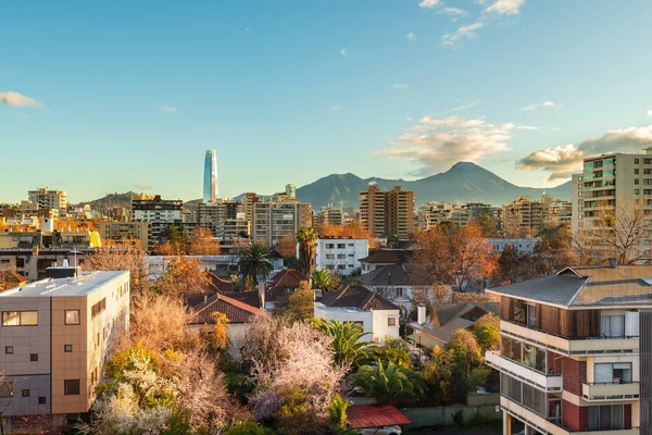 Widok Domów Budynków Mieszkalnych Dzielnicy Providencia Santiago Chile — Zdjęcie stockowe
