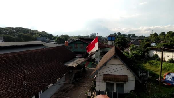 Red White Flag Flying Pole Front Government Office Bendera Merah — Stockvideo