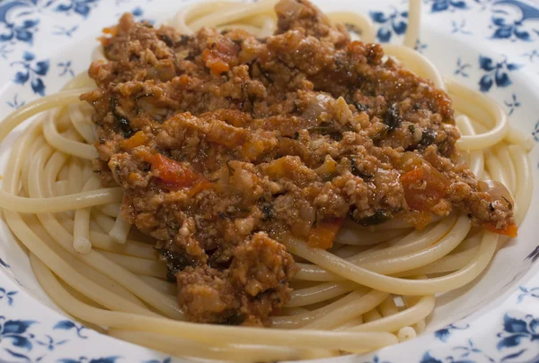 Spagetti baloneze