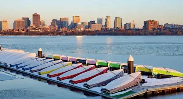 Kayaks in Boston, USA at winter time — Stock Photo, Image