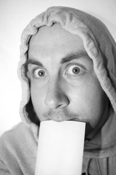 Happy man holding blank card — Stock Photo, Image