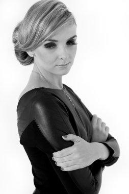 güzel sarışın genç kadın