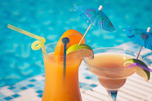 Cocktails — Stockfoto