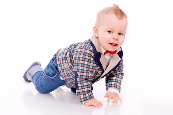 Bebê vestindo terno no fundo branco — Fotografia de Stock