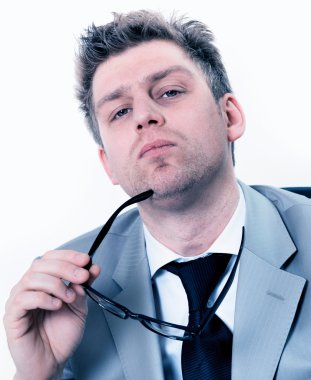 iş adamı çok ofiste konsantre