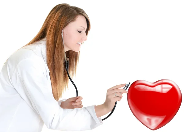 Cardiologista atraente ouvir batimentos cardíacos — Fotografia de Stock