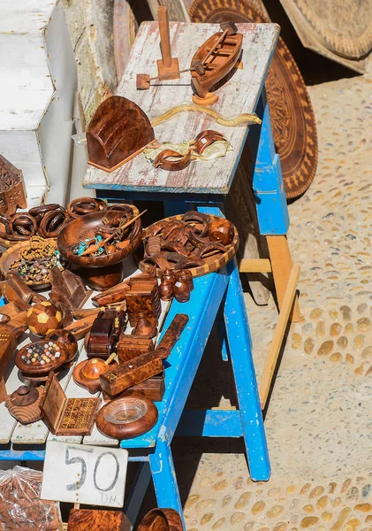 Att göra rummet i en ceder av essaouira souk — Stockfoto