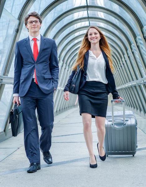 Junior executives dynamics in business trip — Stock Photo, Image