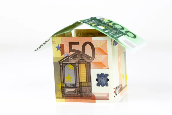 Euro bankbiljetten huis — Stockfoto