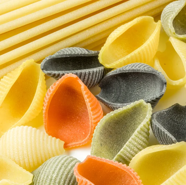 Primo piano di diversi tipi di pasta — Foto Stock