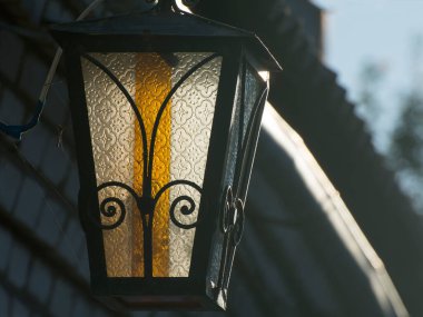 Eski model sokak lambası, lamba..