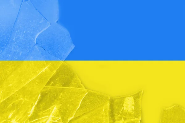 Conceito Ameaça Guerra Vidro Partido Janela Fundo Bandeira Ucrânia Agressão — Fotografia de Stock
