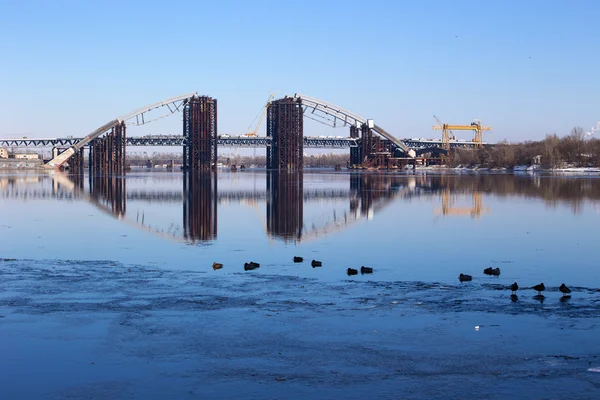 Construction of a bridge — Stock Photo, Image