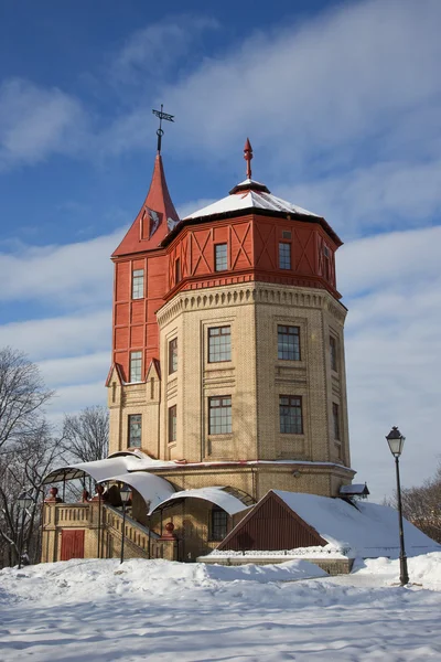 Staré zrestaurované vodárenská věž — Stock fotografie