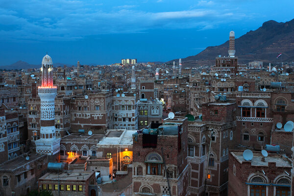 Ночной вид на Сану
