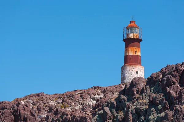 Vecchio faro su un'isola in Patagonia — Foto Stock