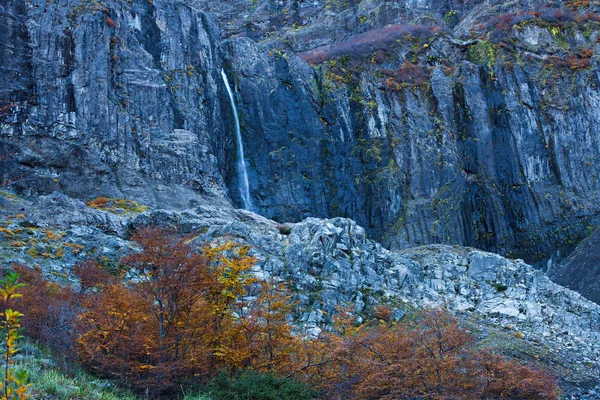 Waterfall, volcano Tronador — Stock Photo, Image