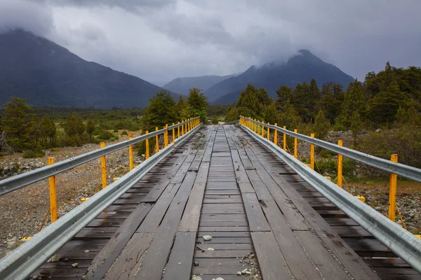 Pasarela de madera — Foto de Stock