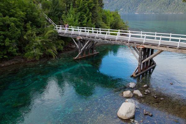 Bridge on the lake — Stock Photo, Image