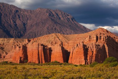 sıradışı kaya oluşumları, moon valley