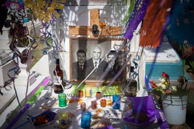 Aguascalientes, Meksika - nov 02: inci festively süslü mezarına