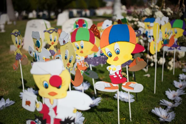 AGUASCALIENTES, MEXICO - NOV 01: Festively decorated grave on th — Stock Photo, Image