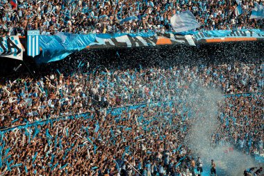 BUENOS AIRES, ARGENTINA - MAR 10: Argentina classics FC Ricing v clipart