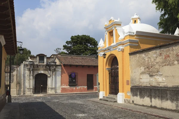 Antigua guatemala sömürge binaları — Stok fotoğraf