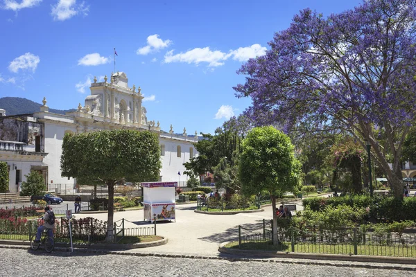 Gyarmati épületek antigua guatemala — Stock Fotó