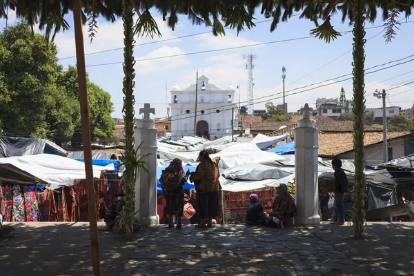 CHICHICASTENANGO, GUATEMALA - 24 MARZO: Gli ignoti — Foto Stock