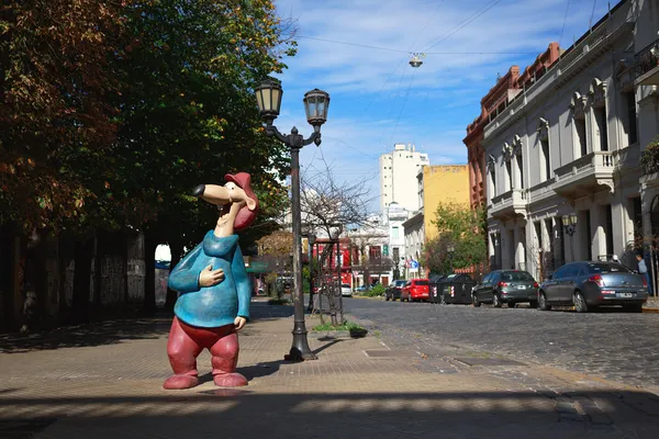 San telmo, buenos aires alanda sokaktaki heykel, — Stok fotoğraf