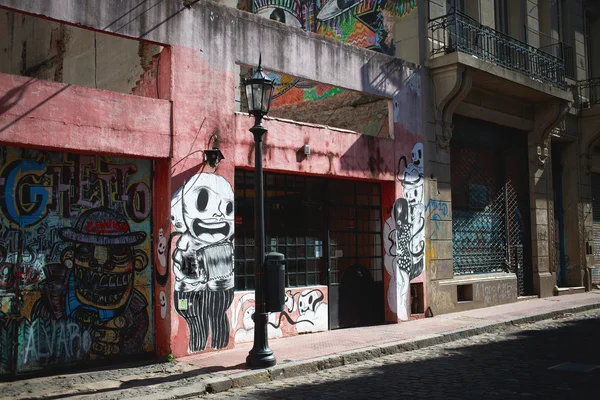 Graffiti nella zona di San Telmo, Buenos Aires, Argentina — Foto Stock