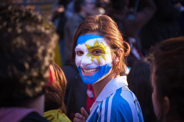 Буенос-Айрес, Аргентина - 13 липня 2014 року: Футбольні вболівальники на вулицях — стокове фото
