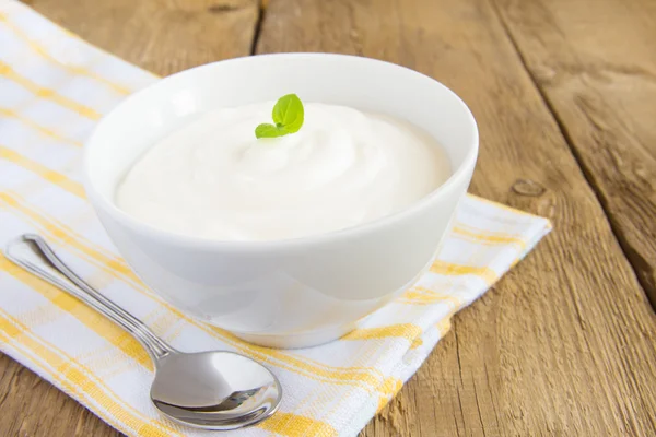 Verse yoghurt — Stockfoto