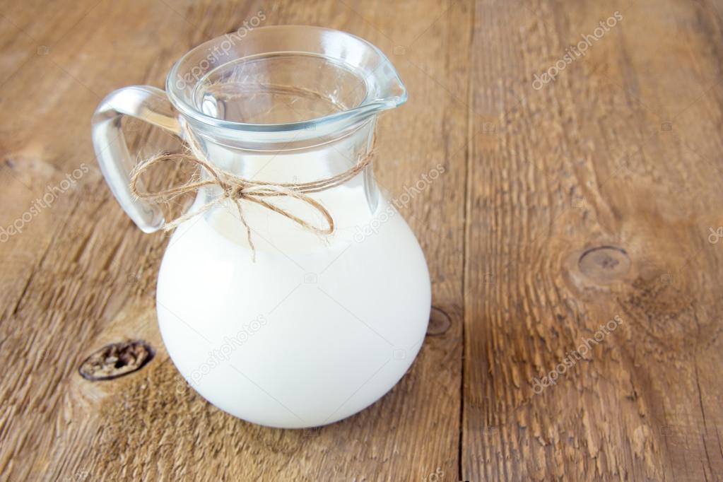 [Image: depositphotos_29894127-stock-photo-milk-...-table.jpg]