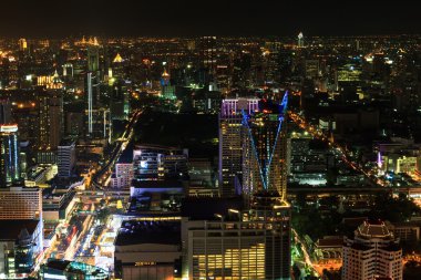 centrum en zakelijke district van bangkok's nachts