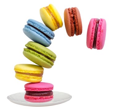 bir uçan daire üzerinde macaroons
