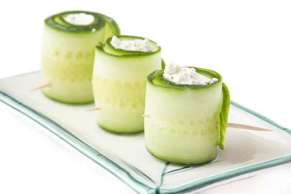 Cucumber rolls with cream cheese — Stock Photo, Image