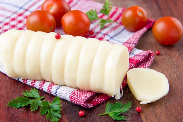 Armenischer Weichkäse in Ringe gewickelt — Stockfoto