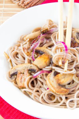 buğday unu mantarlı makarna