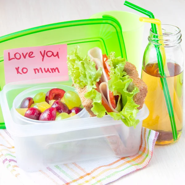 Bento almoço para o seu filho na escola, caixa com uma sandwic saudável — Fotografia de Stock