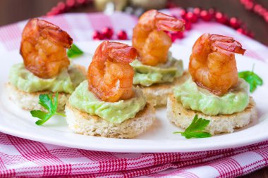 karides guacamole sos avokado, Noel ile tost lezzetli ap