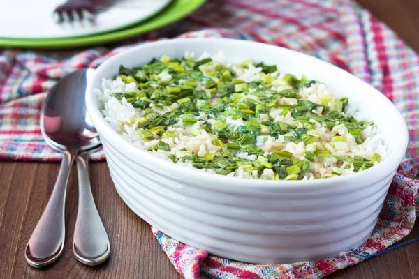 Rice casserole with egg, green spring onions, cilantro, chili, a — Stock Photo, Image