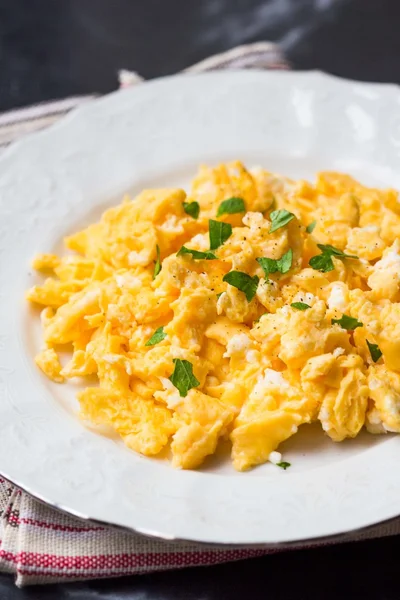 Яйця, омлети, смачний ранковий сніданок — стокове фото