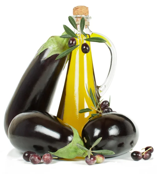 Eggplant, olive oil and olives — Stock Photo, Image