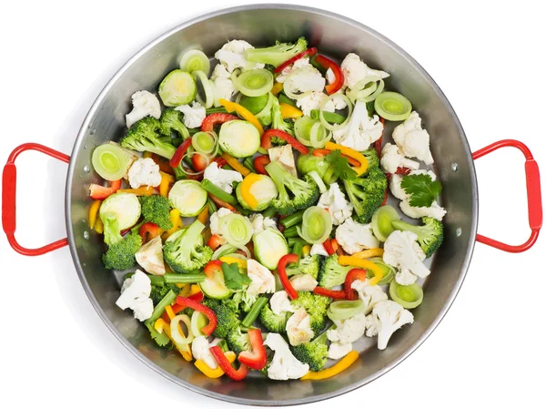 Змішані овочі на сковороді — стокове фото