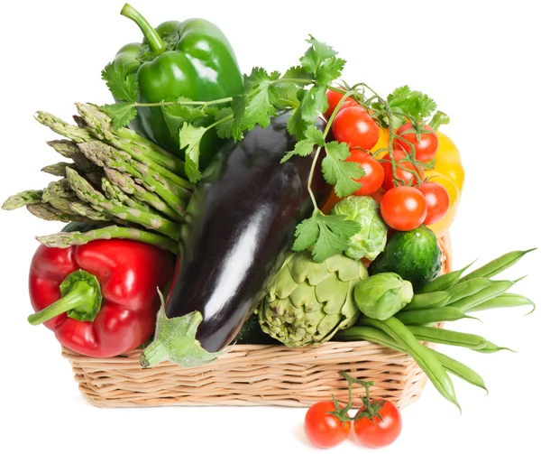 Panier avec légumes — Photo