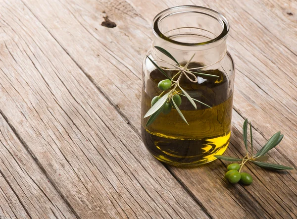 Olive oil — Stock Photo, Image