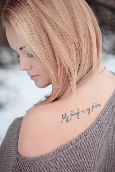 Girl with tattoo — Stock Photo, Image